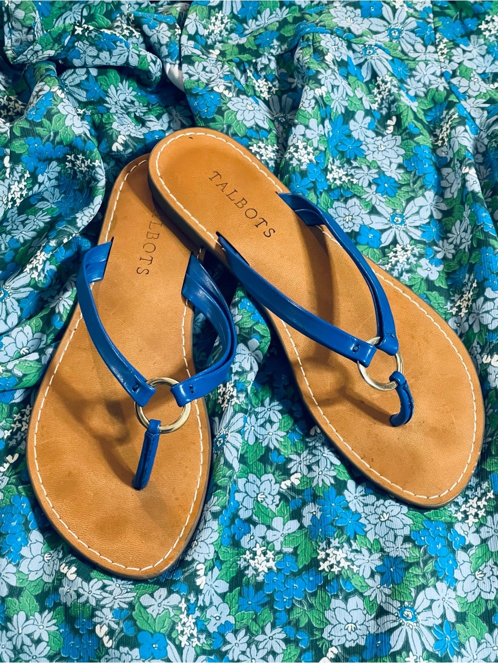 TALBOTS CABOLT BLUE O-RING SANDALS SZ 7 MED EUC